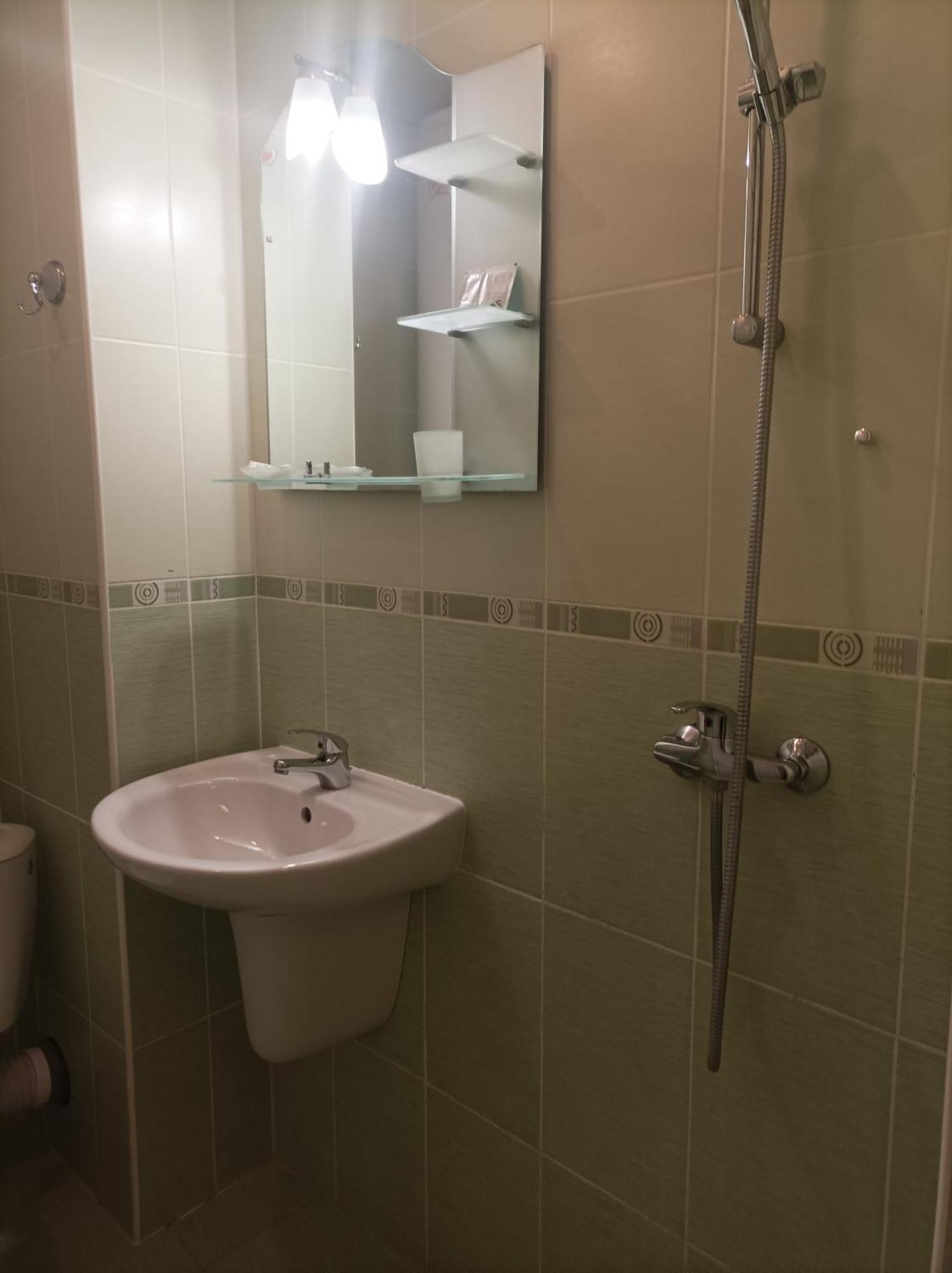 Cosy Apartments And Spectacular Rooms Fotiadis 大特尔诺沃 外观 照片