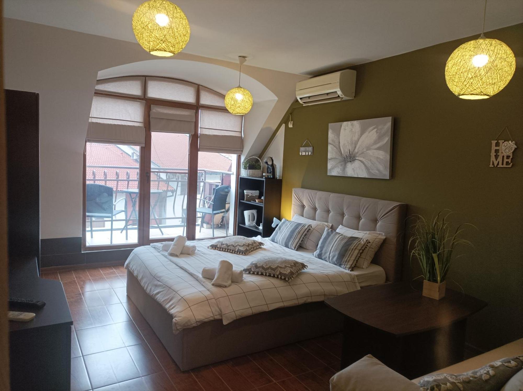 Cosy Apartments And Spectacular Rooms Fotiadis 大特尔诺沃 外观 照片