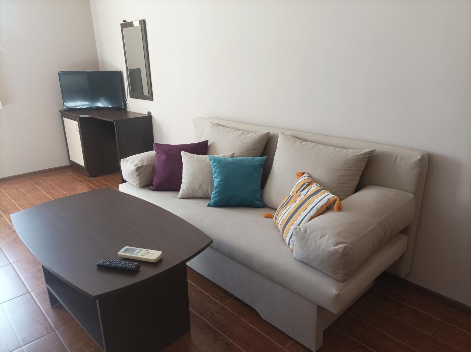 Cosy Apartments And Spectacular Rooms Fotiadis 大特尔诺沃 外观 照片